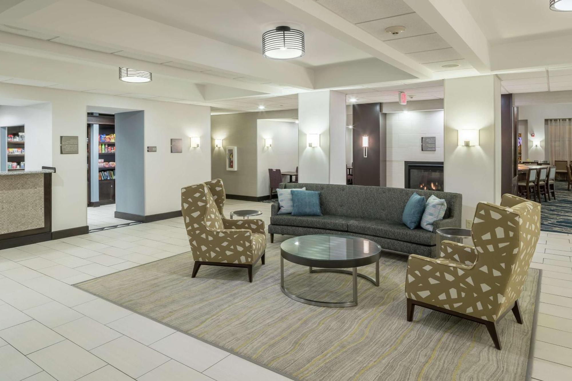 Homewood Suites By Hilton Cedar Rapids-North מראה חיצוני תמונה