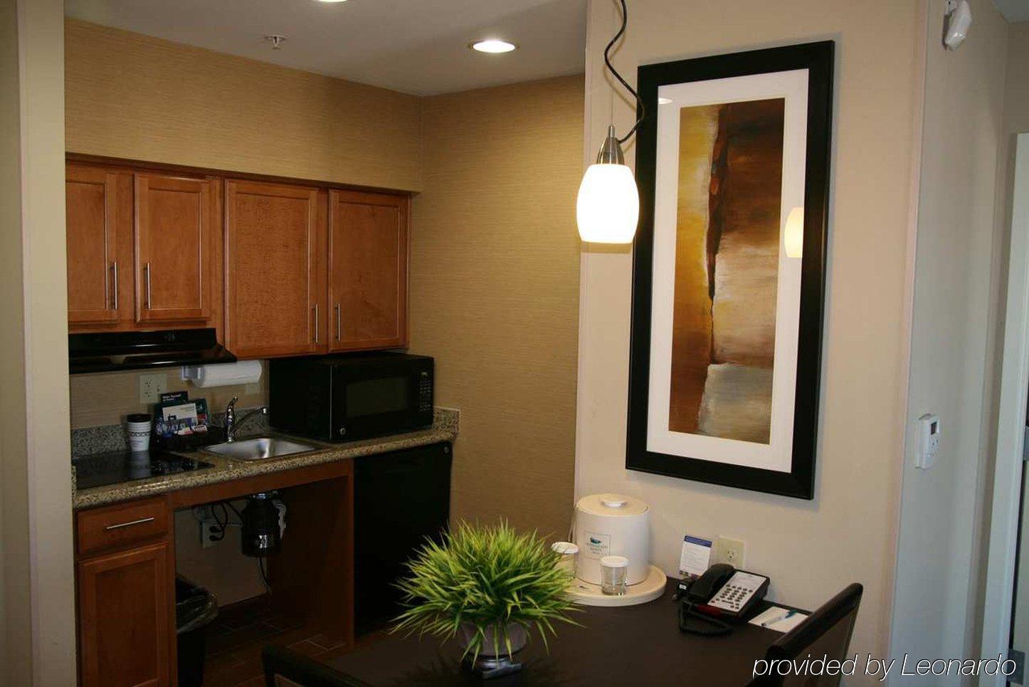 Homewood Suites By Hilton Cedar Rapids-North חדר תמונה